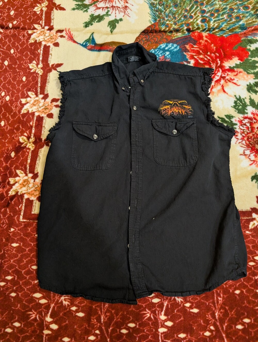 Bikers Edge Sleeveless Button Up Skull Back hit